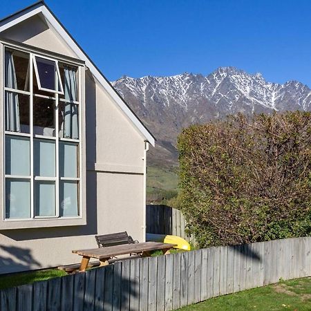 Riverside Retreat Hotel Queenstown Exterior foto